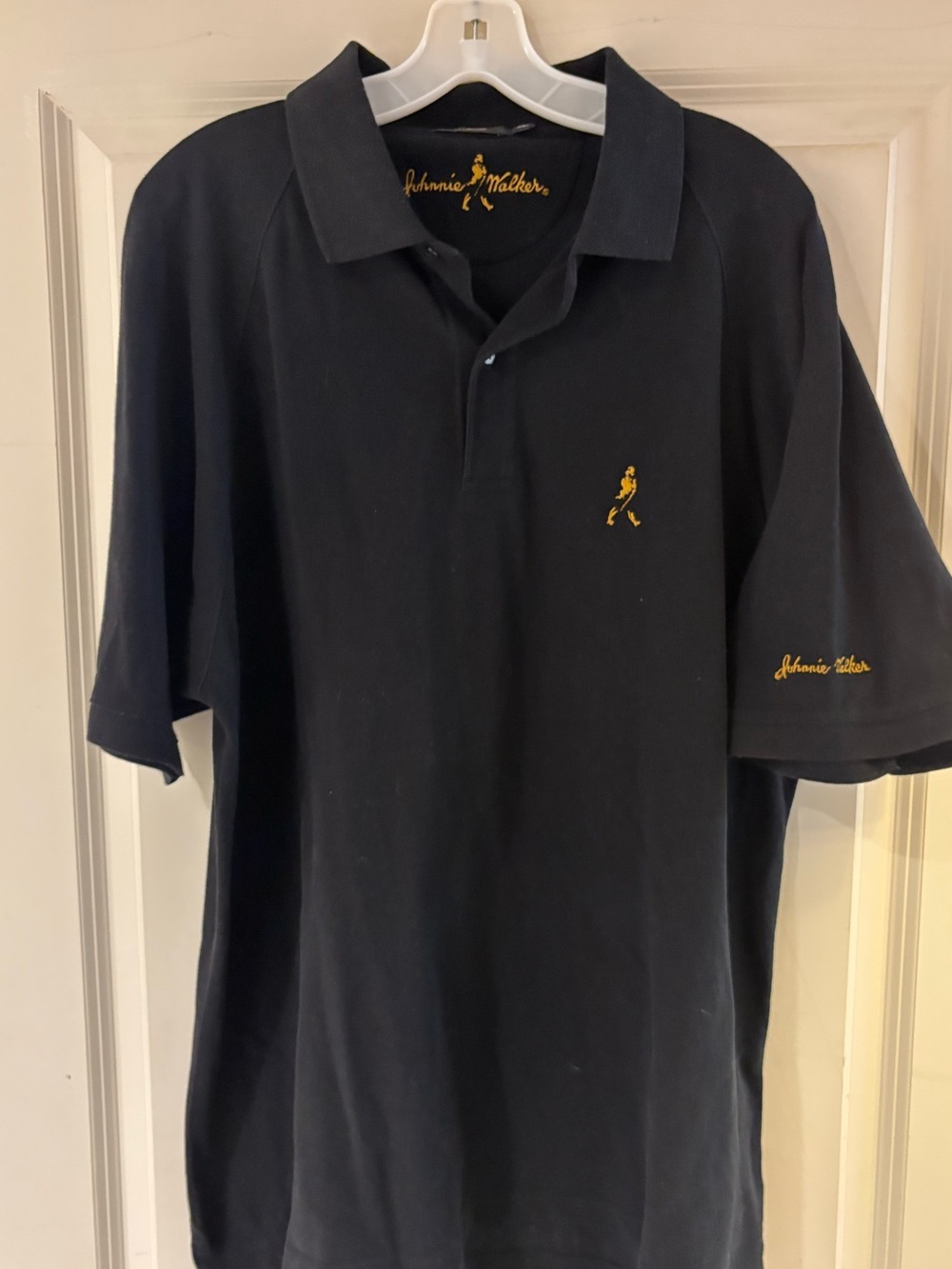 Johnnie Walker “Striding Man” Short Sleeve Black Polo Shirt Size XL. Cotton. EUC